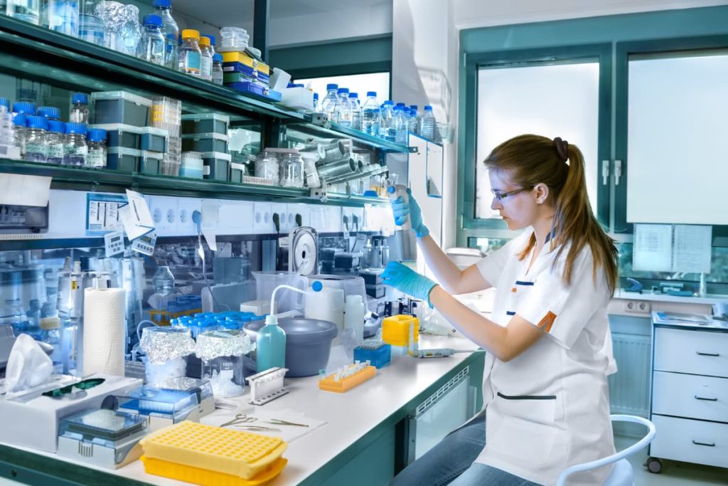 What Are the Requirements to Become a Lab Manager  1024x683 - Top 6 science related careers for foundation in science students